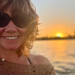 Meet your Posher, Catherine